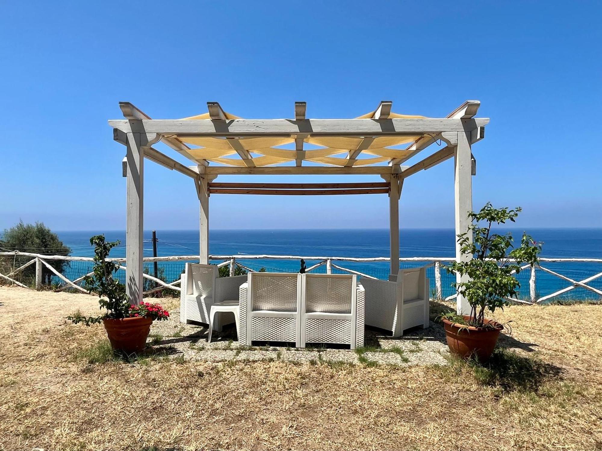 Residence Araba Fenice Tropea Εξωτερικό φωτογραφία