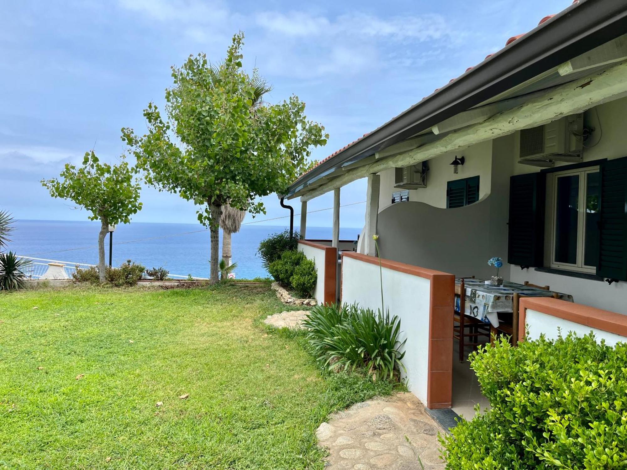 Residence Araba Fenice Tropea Εξωτερικό φωτογραφία