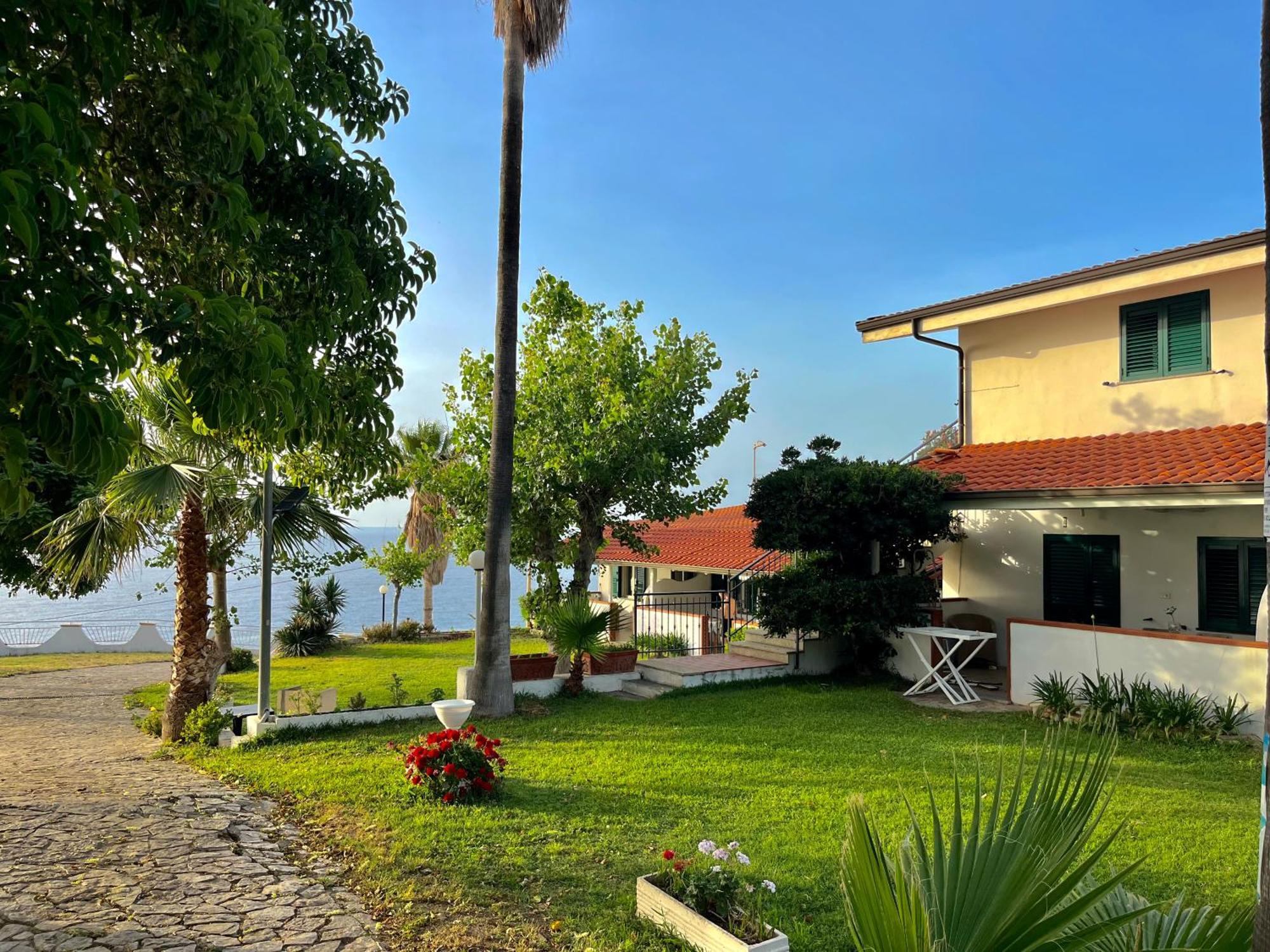 Residence Araba Fenice Tropea Εξωτερικό φωτογραφία